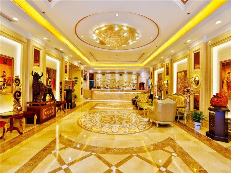 Vienna Hotel Wuhan International Convention And Exhibition Centre ภายนอก รูปภาพ