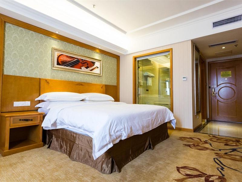 Vienna Hotel Wuhan International Convention And Exhibition Centre ภายนอก รูปภาพ